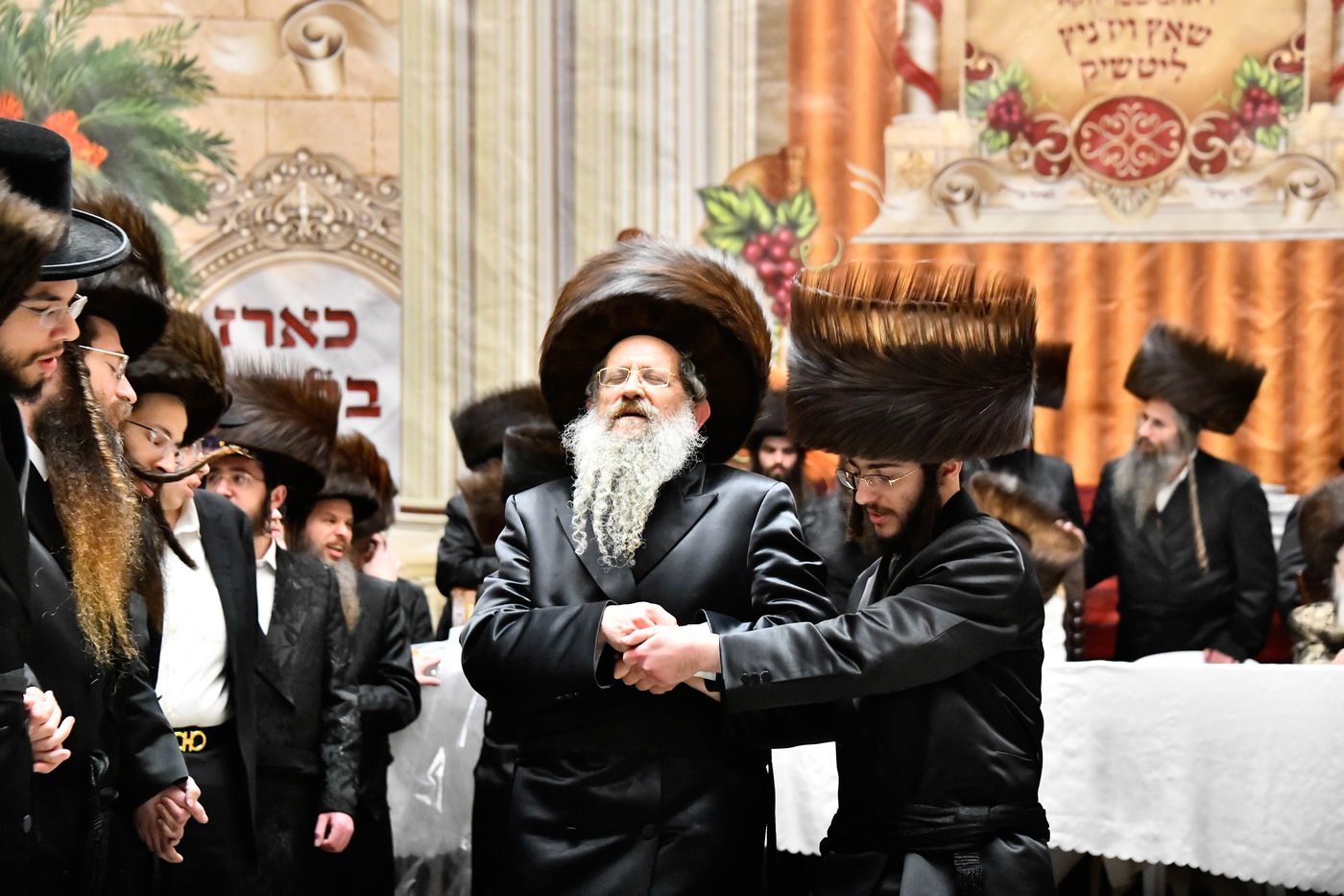 שמחת בית פרמישלאן - רחמסטריווקא - שאץ ויזניץ - לייטשיק