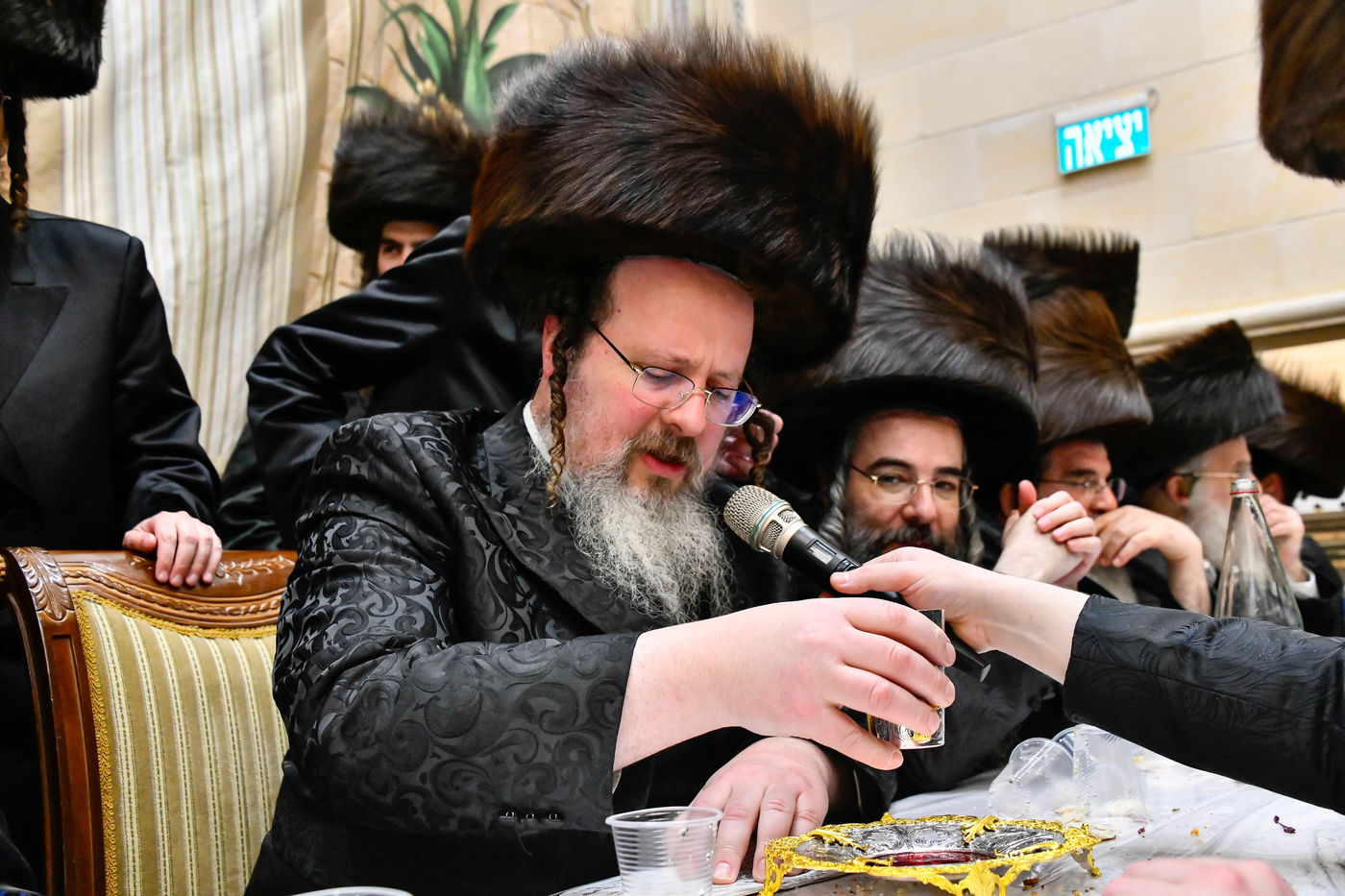 שמחת בית פרמישלאן - רחמסטריווקא - שאץ ויזניץ - לייטשיק