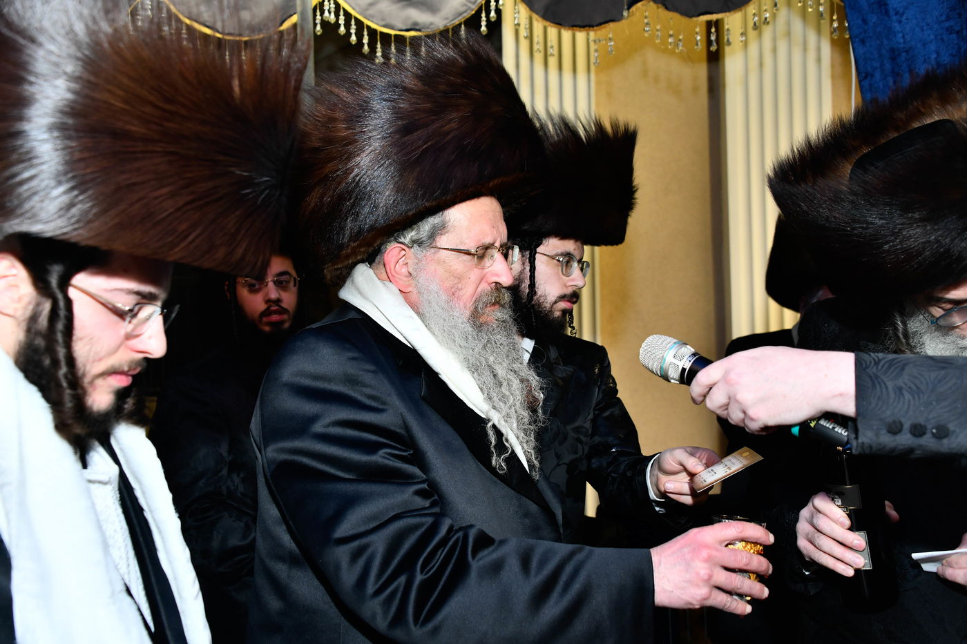 שמחת בית פרמישלאן - רחמסטריווקא - שאץ ויזניץ - לייטשיק