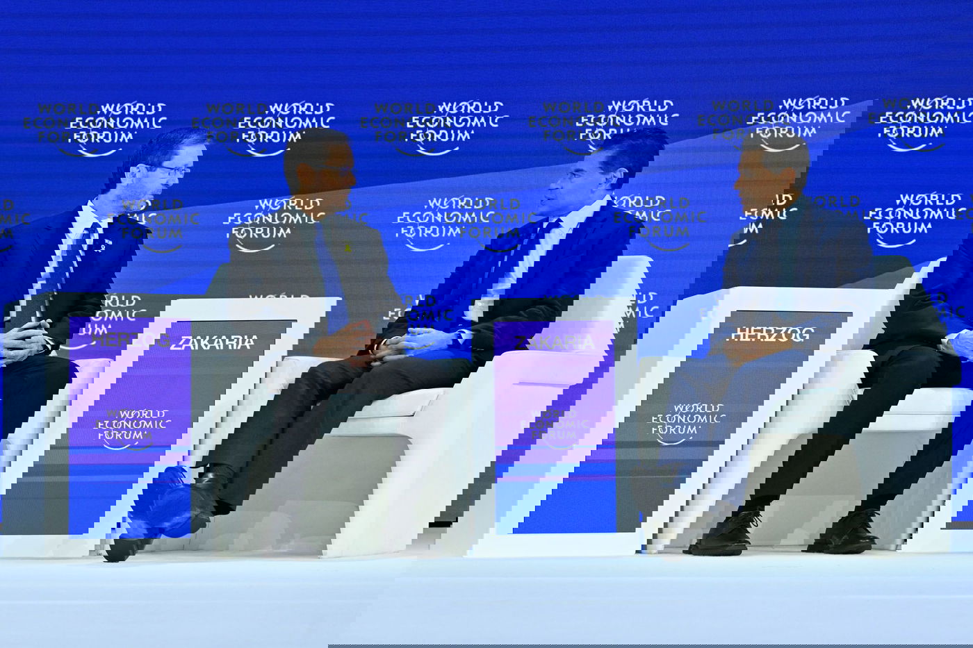 הרצוג היום בדאבוס