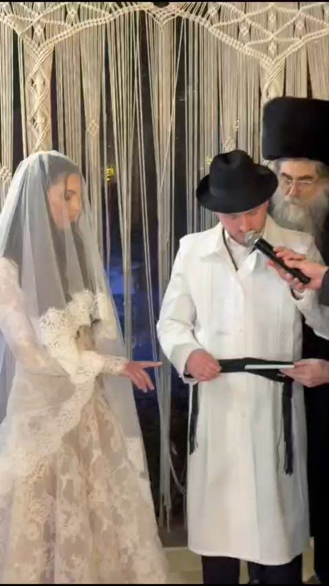 החופה של שמחה