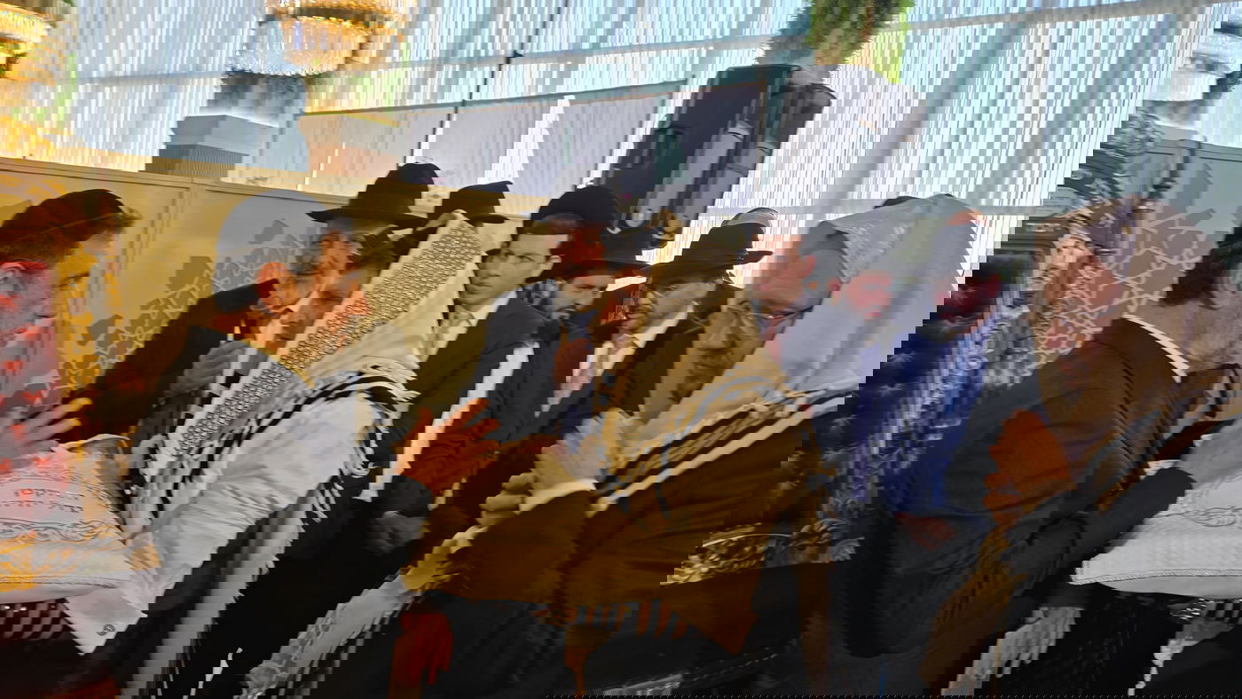 ברית המרגשת לנכדים התאומים