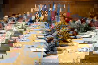 הפגישה, אמש