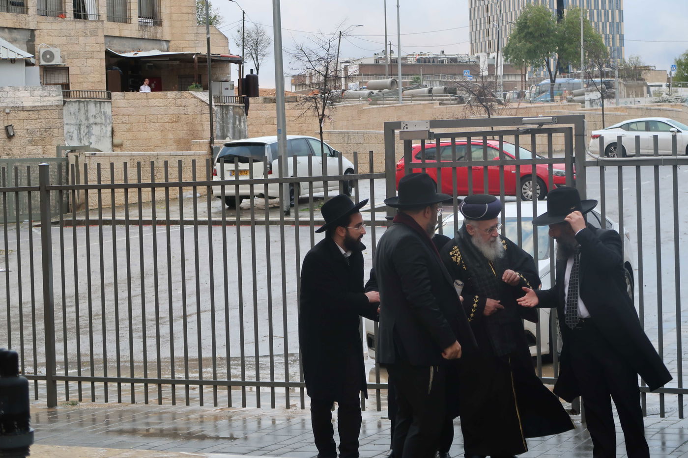 הראשל"צ הגר"י יוסף בביקור בישיבת 'באר יהודה' 