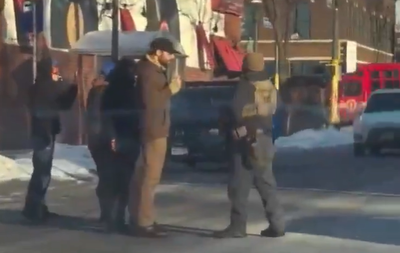 שניות לפני האירוע