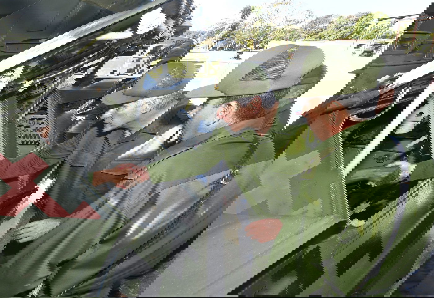 נשיא קובה - במהלך התרגיל