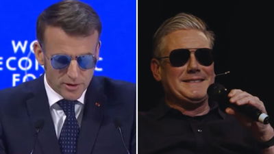 מקרון עם שמקפי השמש בדאבוס משמאל, סטארמר בהופעה בלונדון מימין