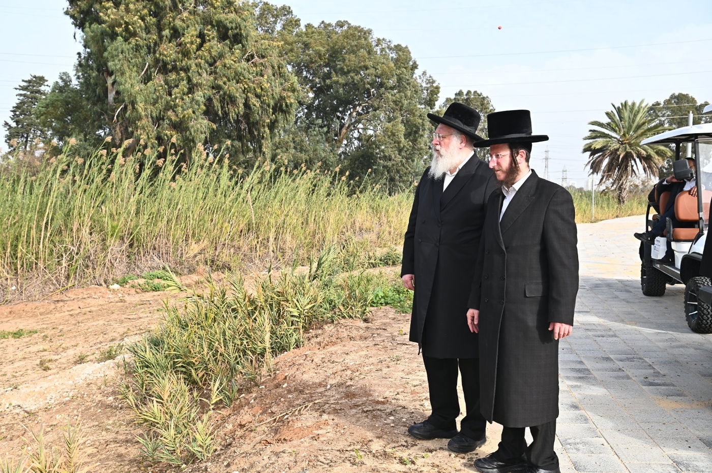 רבני בני ברק בסיור בפארק הענק בצפון העיר להקמת קו עירוב שבת