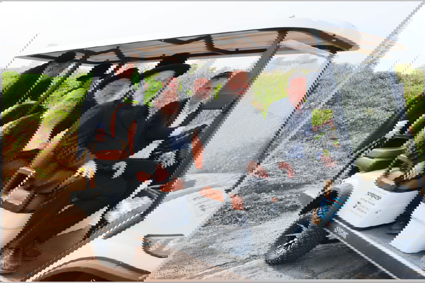 רבני בני ברק בסיור בפארק הענק בצפון העיר להקמת קו עירוב שבת