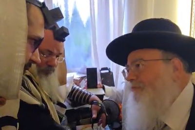 הגאון הרב שלמה סניור בשיחה עם הגאון הינוקא