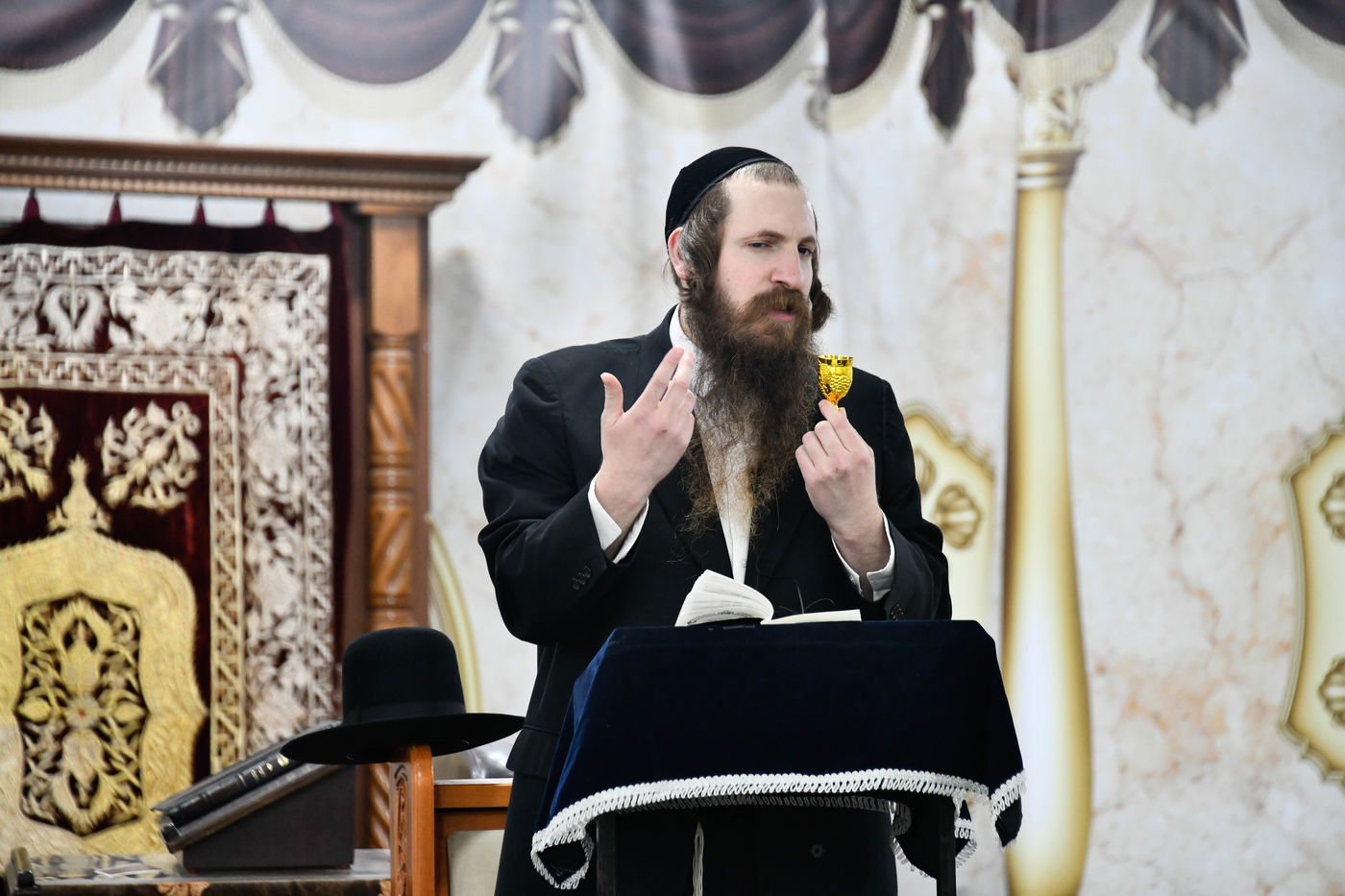 גדולי ישראל חיזקו את ילדי המשניות של קריית הרצוג