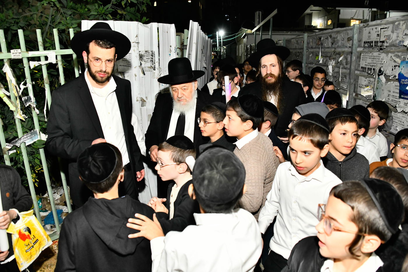 גדולי ישראל חיזקו את ילדי המשניות של קריית הרצוג