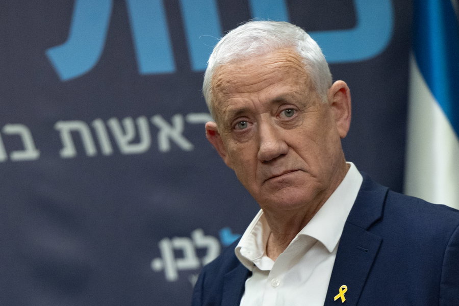 בני גנץ יו"ר הדירקטוריון המימד החמישי החזקות בע"מ דאז