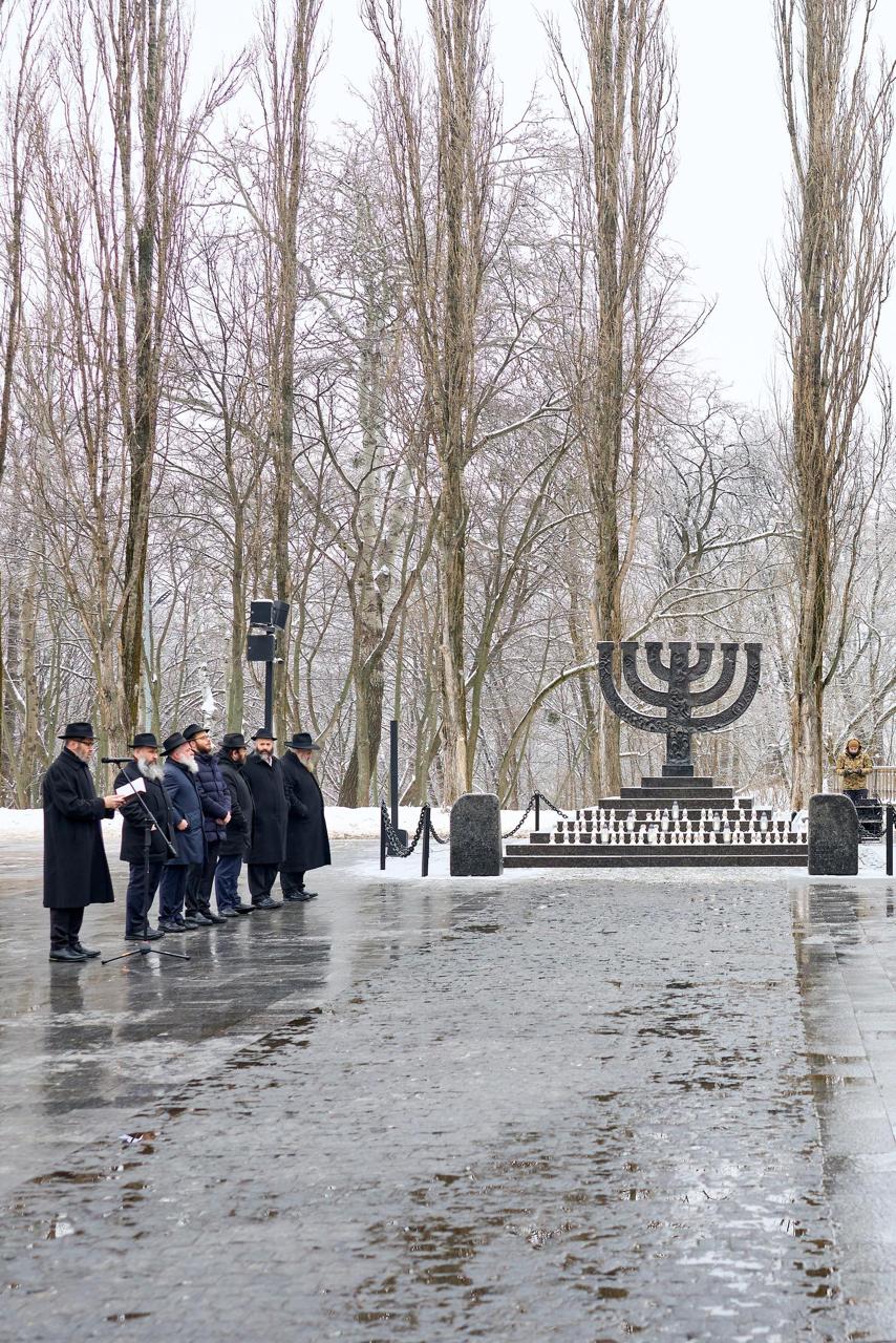 קייב מותקפת: זה מה שאמר הנשיא זלנסקי השבוע לרבנים החרדים