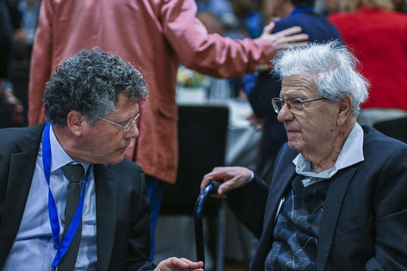 יצחק עמית עם השופט הנערץ אהרן ברק