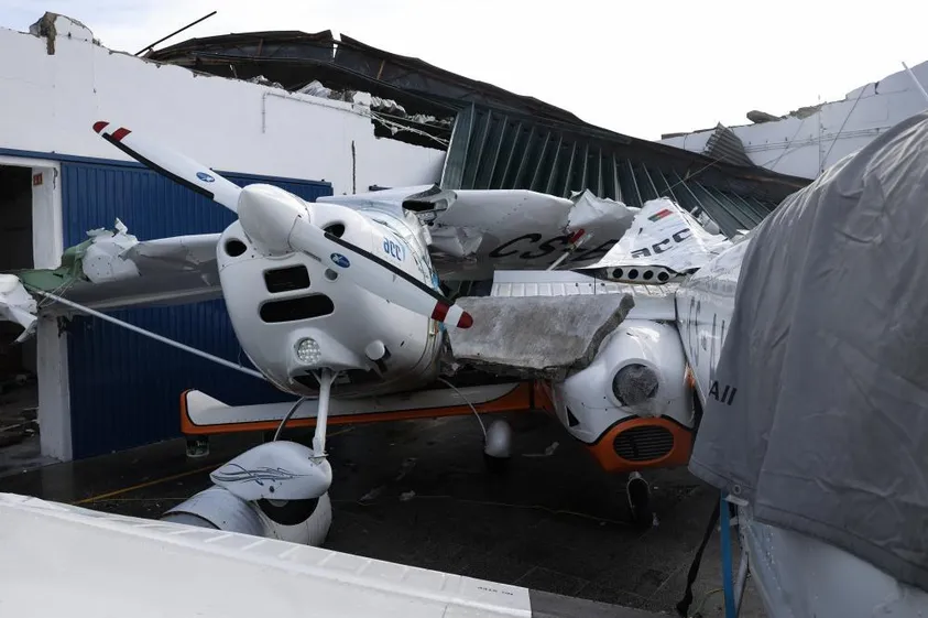 שדה התעופה בפורטוגל לאחר הסופה