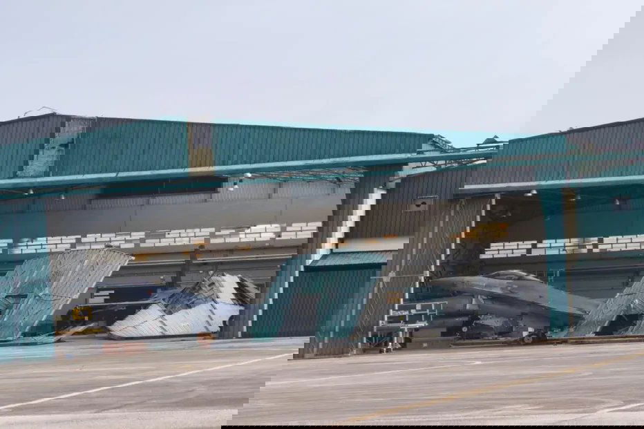 שדה התעופה בפורטוגל לאחר הסופה