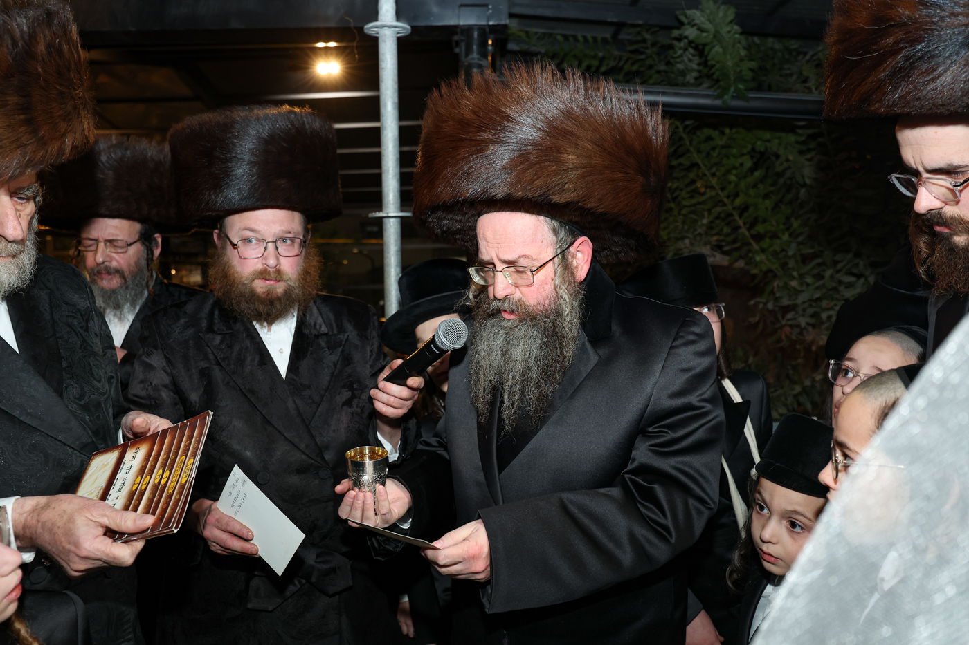 שמחת בית זוויעהיל - פינסק קרלין - טרעבישאן