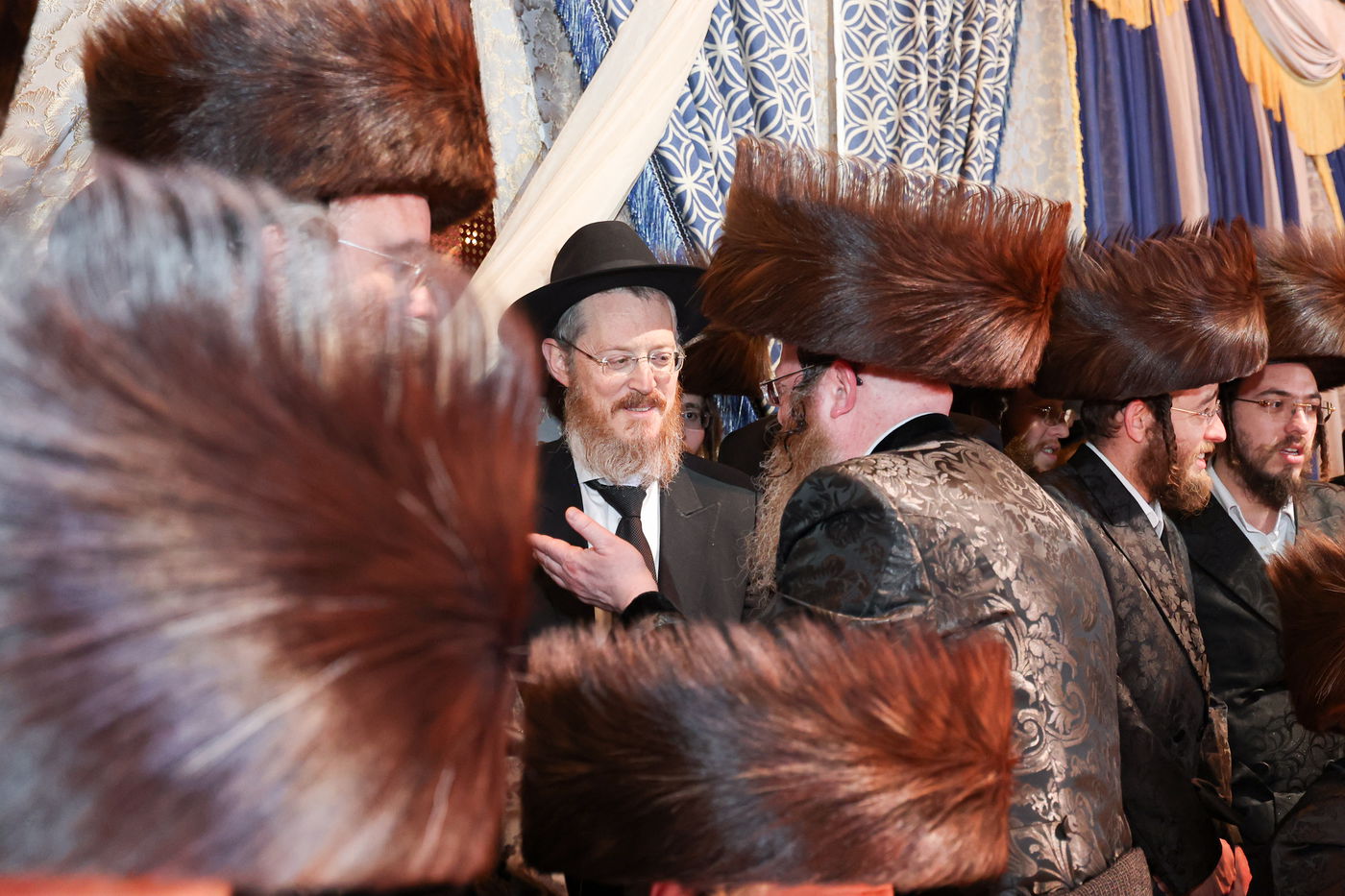 שמחת בית זוויעהיל - פינסק קרלין - טרעבישאן