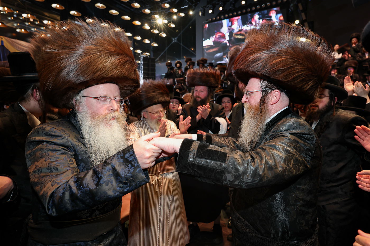 שמחת בית זוויעהיל - פינסק קרלין - טרעבישאן