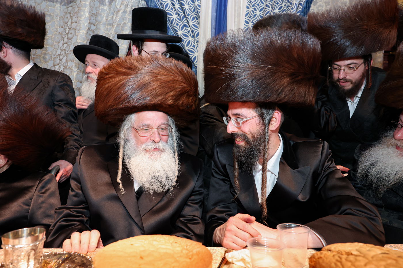 שמחת בית זוויעהיל - פינסק קרלין - טרעבישאן