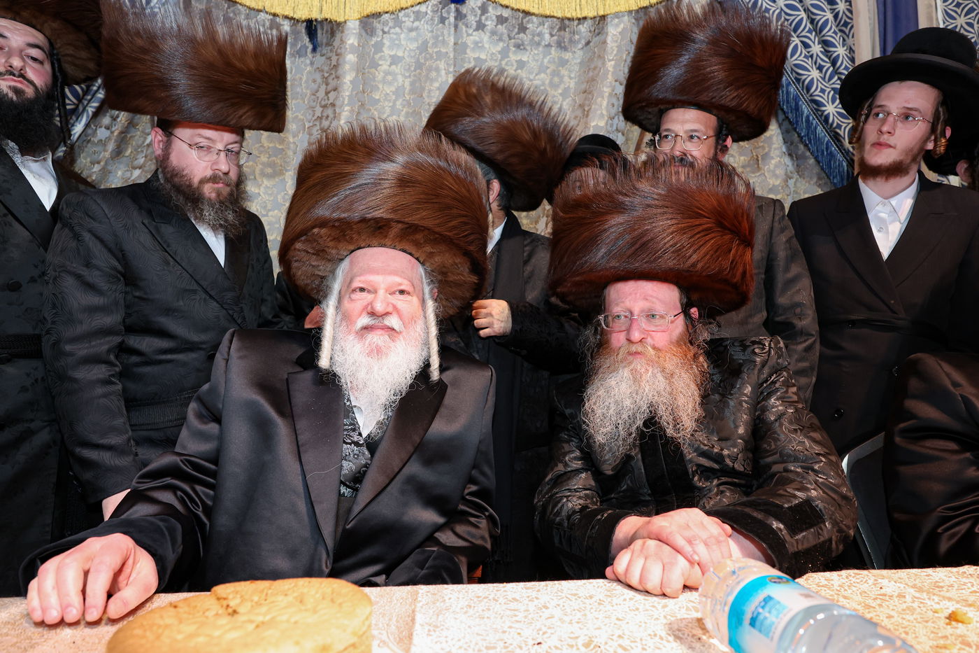 שמחת בית זוויעהיל - פינסק קרלין - טרעבישאן