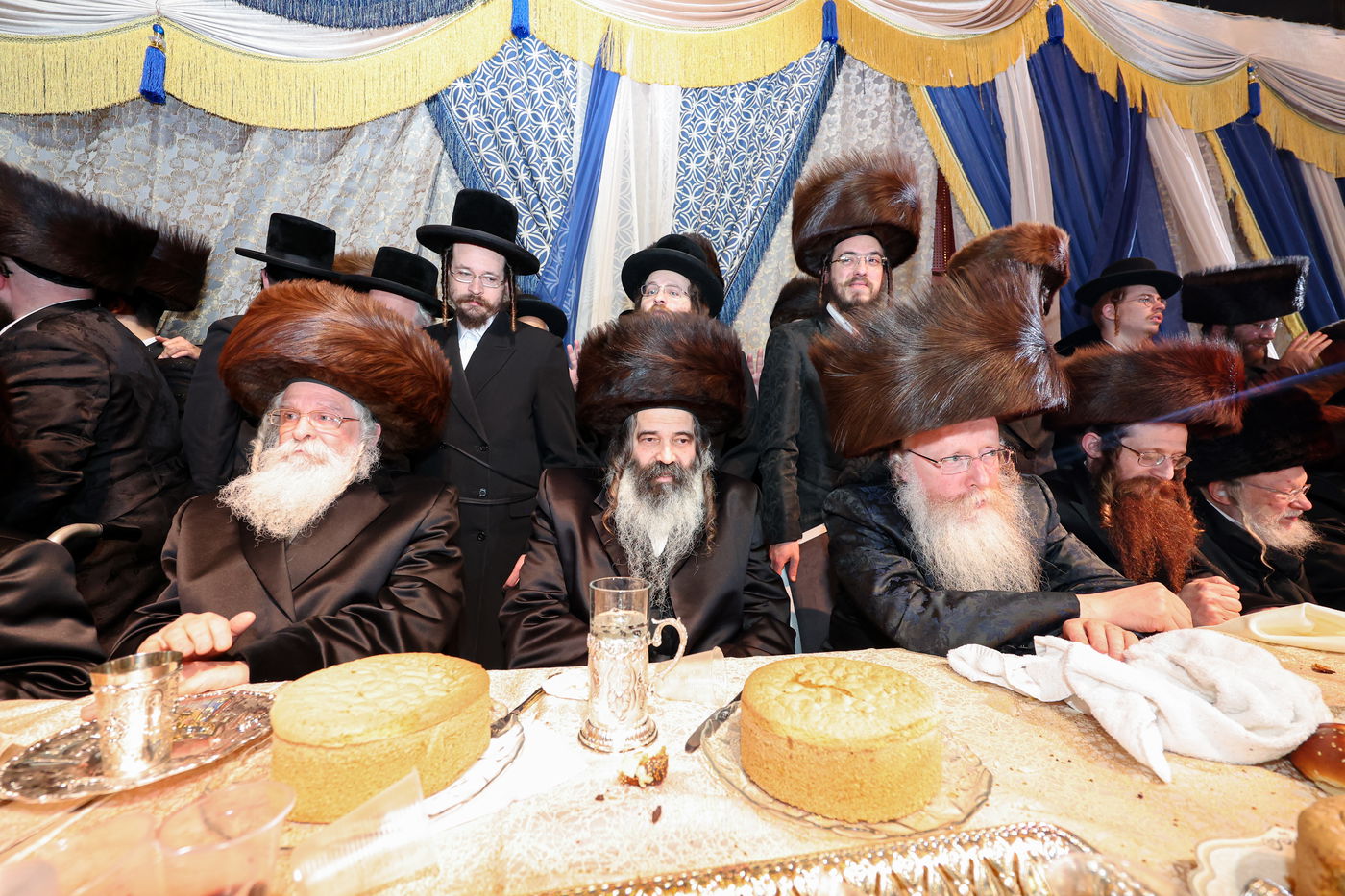 שמחת בית זוויעהיל - פינסק קרלין - טרעבישאן