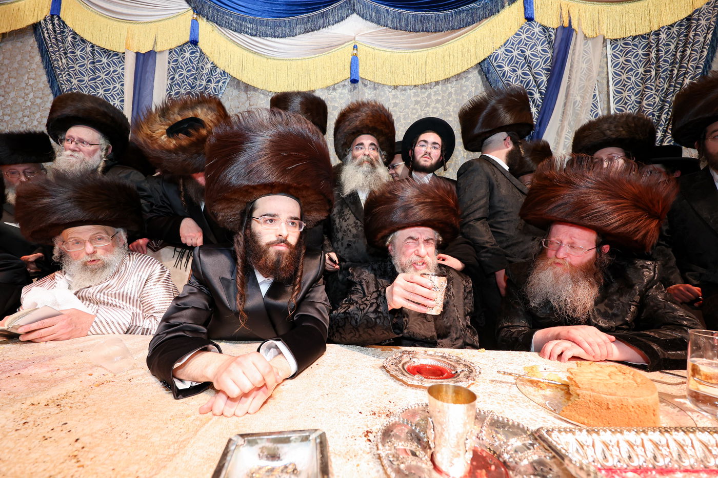 שמחת בית זוויעהיל - פינסק קרלין - טרעבישאן