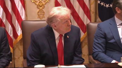 שר ההגנה רומז ליד טראמפ: "יש לנו את כל האפשרויות לטפל באיראן"