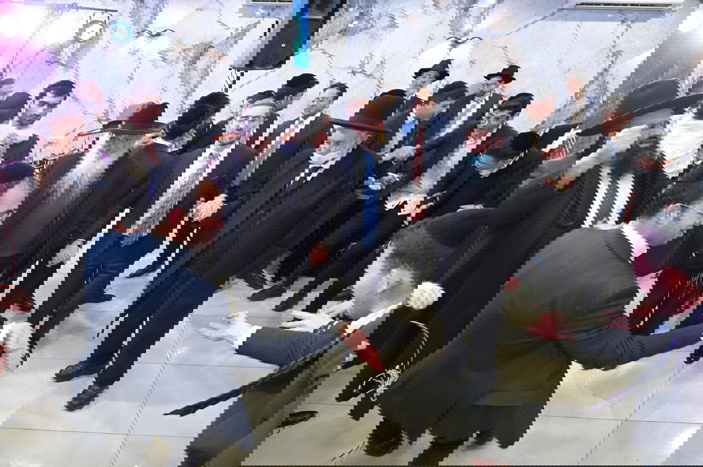 שמחת אירוסי נכד הגר"י כהן