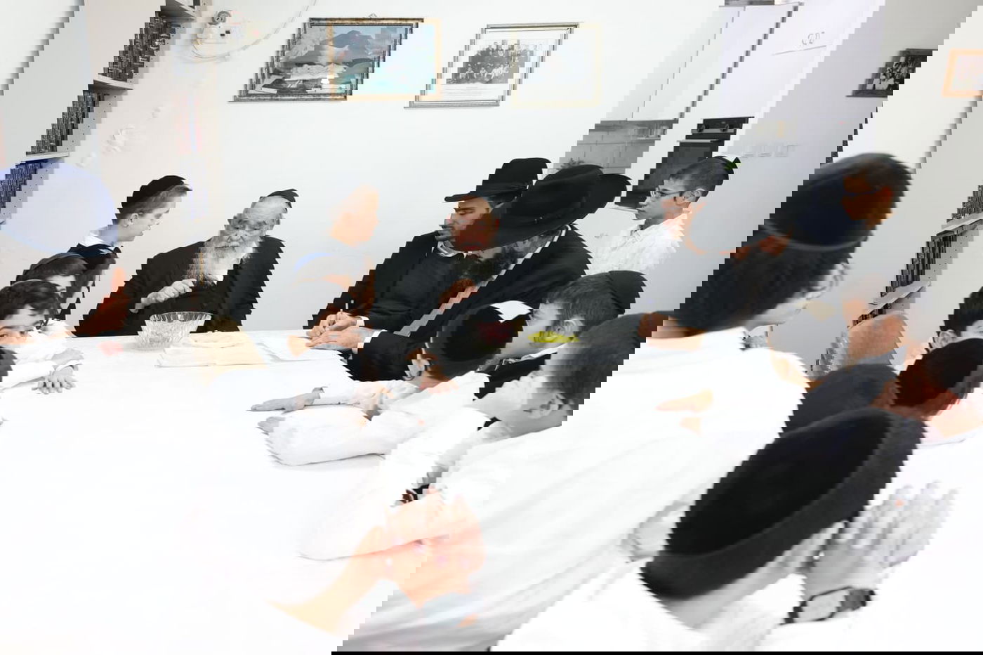 תלמידי חזון מאיר ובית ישראל במעונם של גדולי ישראל