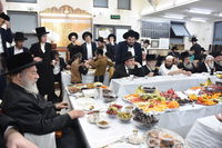 האדמו"ר מאשלג בטיש ט"ו בשבט