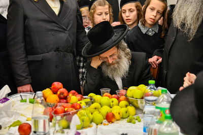 הרה"צ רבי אלימלך בידרמן בטיש ט"ו בשבט