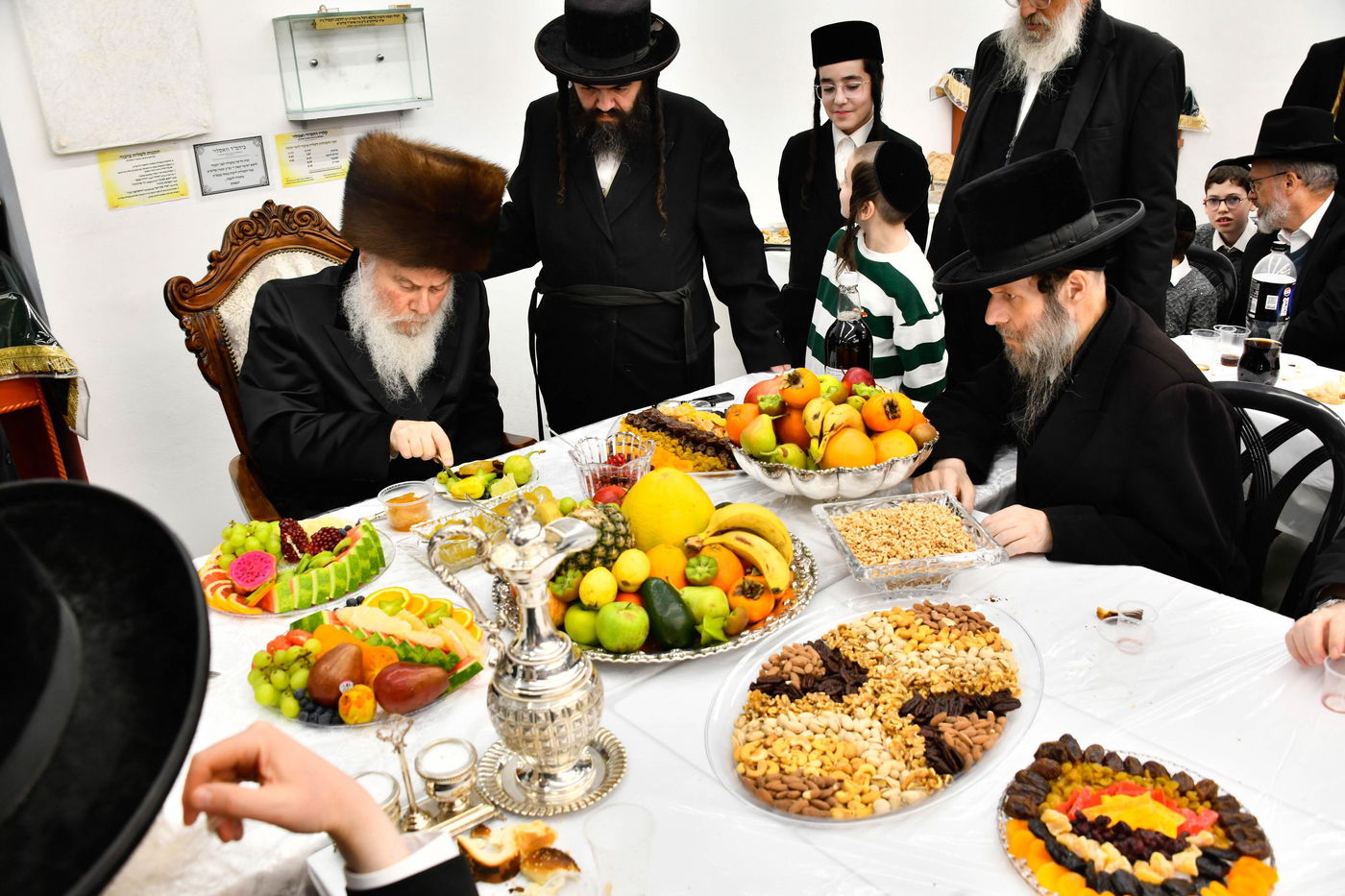 האדמו"ר מוואסלוי בטיש ט"ו בשבט