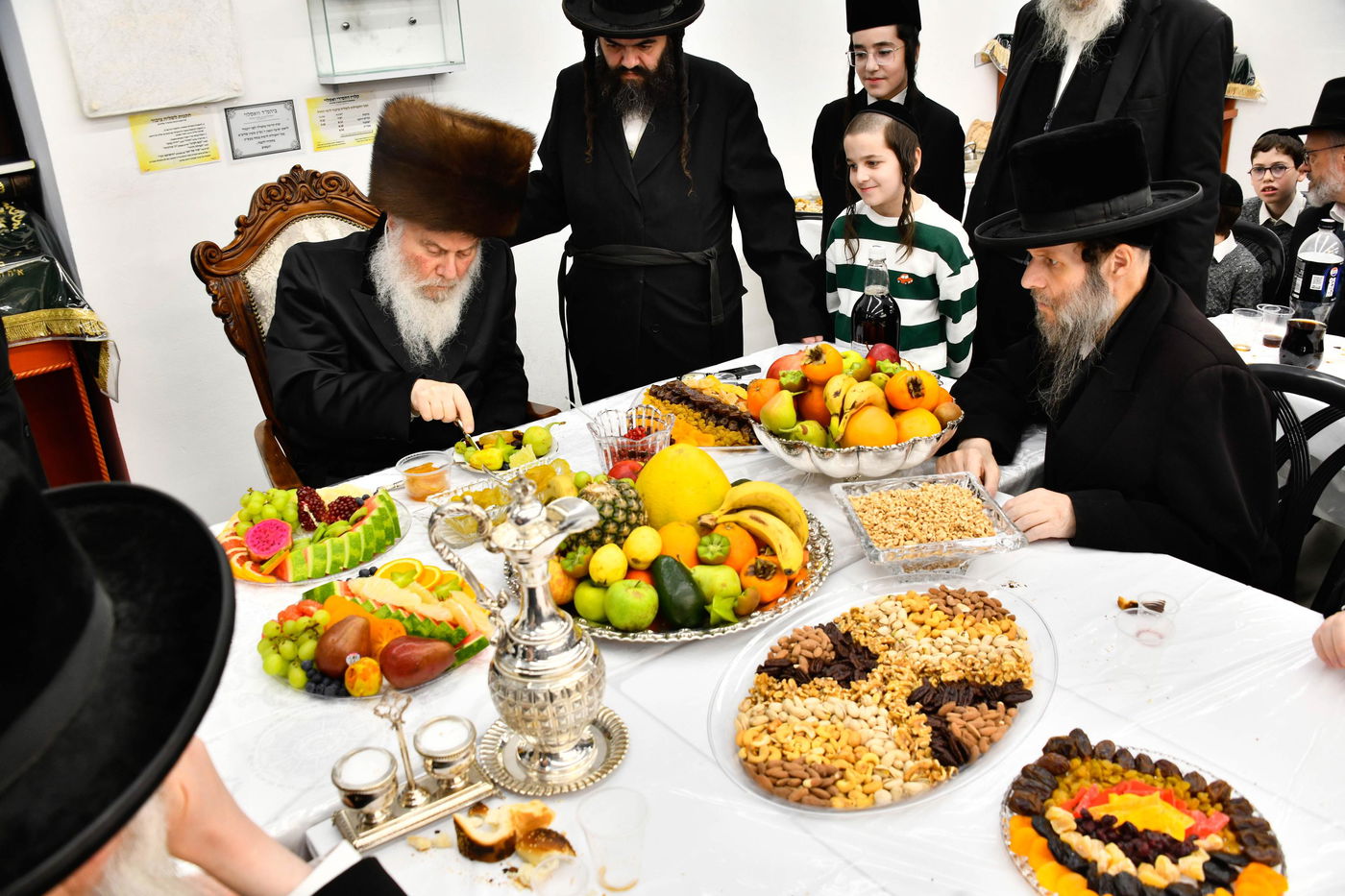 האדמו"ר מוואסלוי בטיש ט"ו בשבט