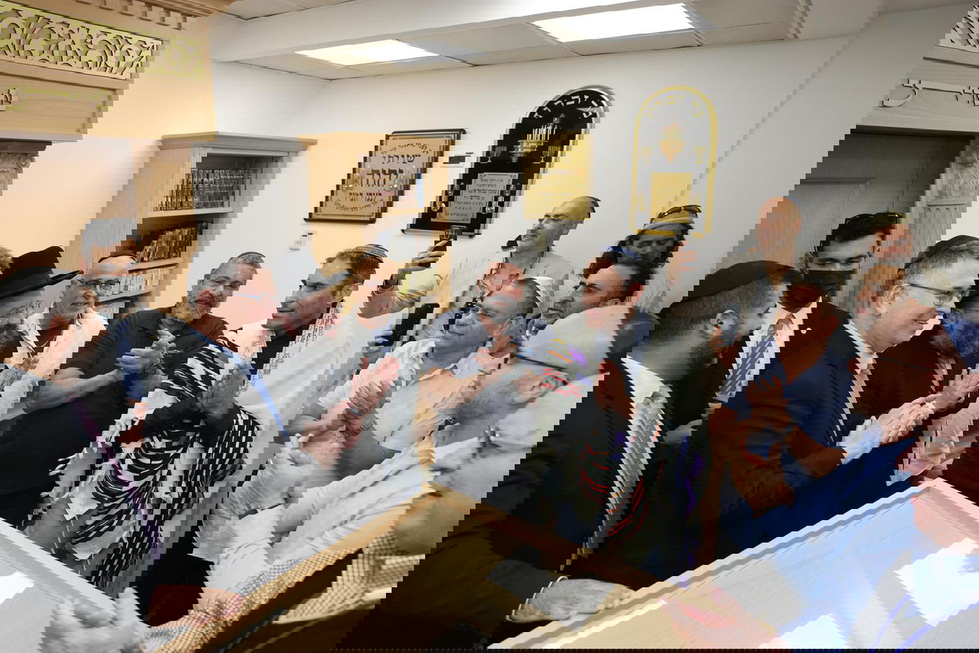 טקס קביעת מזוזה ופתיחת בית הכנסת הקבע של משרד החוץ