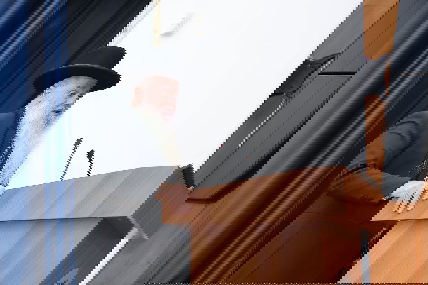 הרב יגאל כהן בבית הסוהר