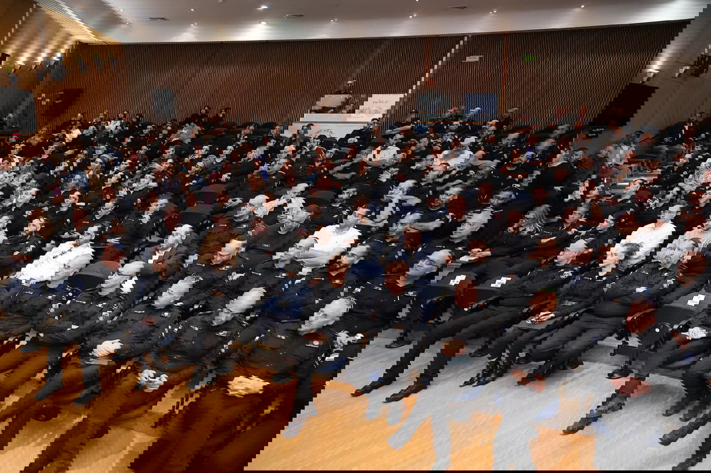 הרב יגאל כהן בבית הסוהר