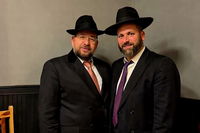 עם הרב סידה רגע לפני החופה המשותפת