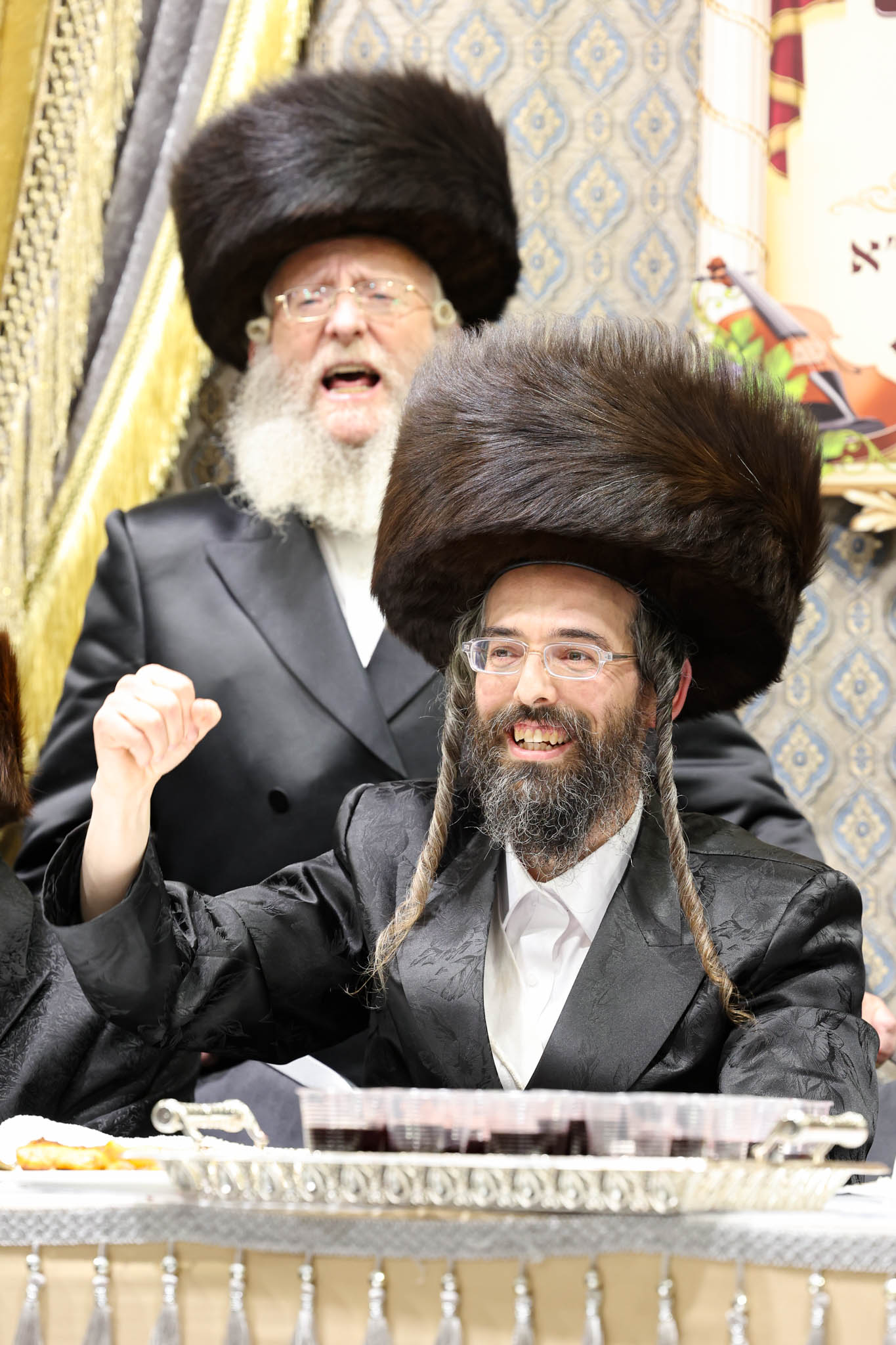 שבע ברכות בשילוב טיש ט"ו בשבט בזוועהיל