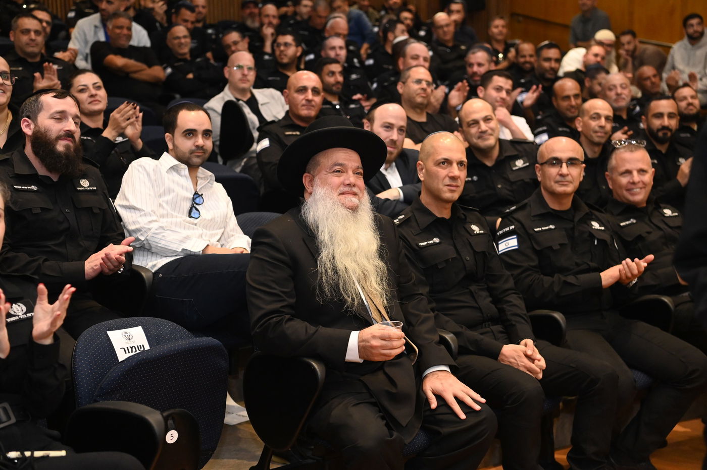 הרב יגאל כהן בבית הסוהר