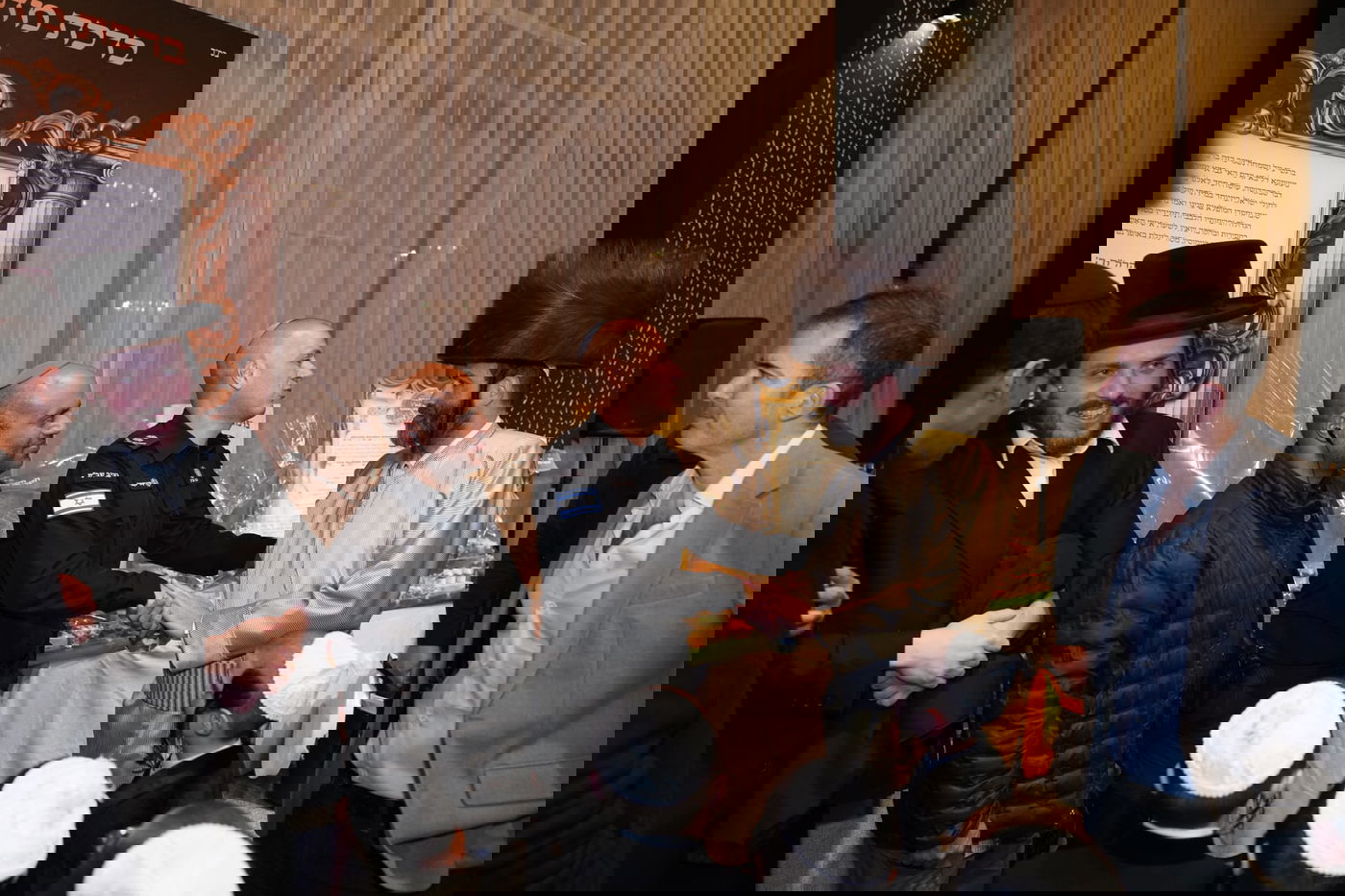 חתונת בנו של חזקי ברוין