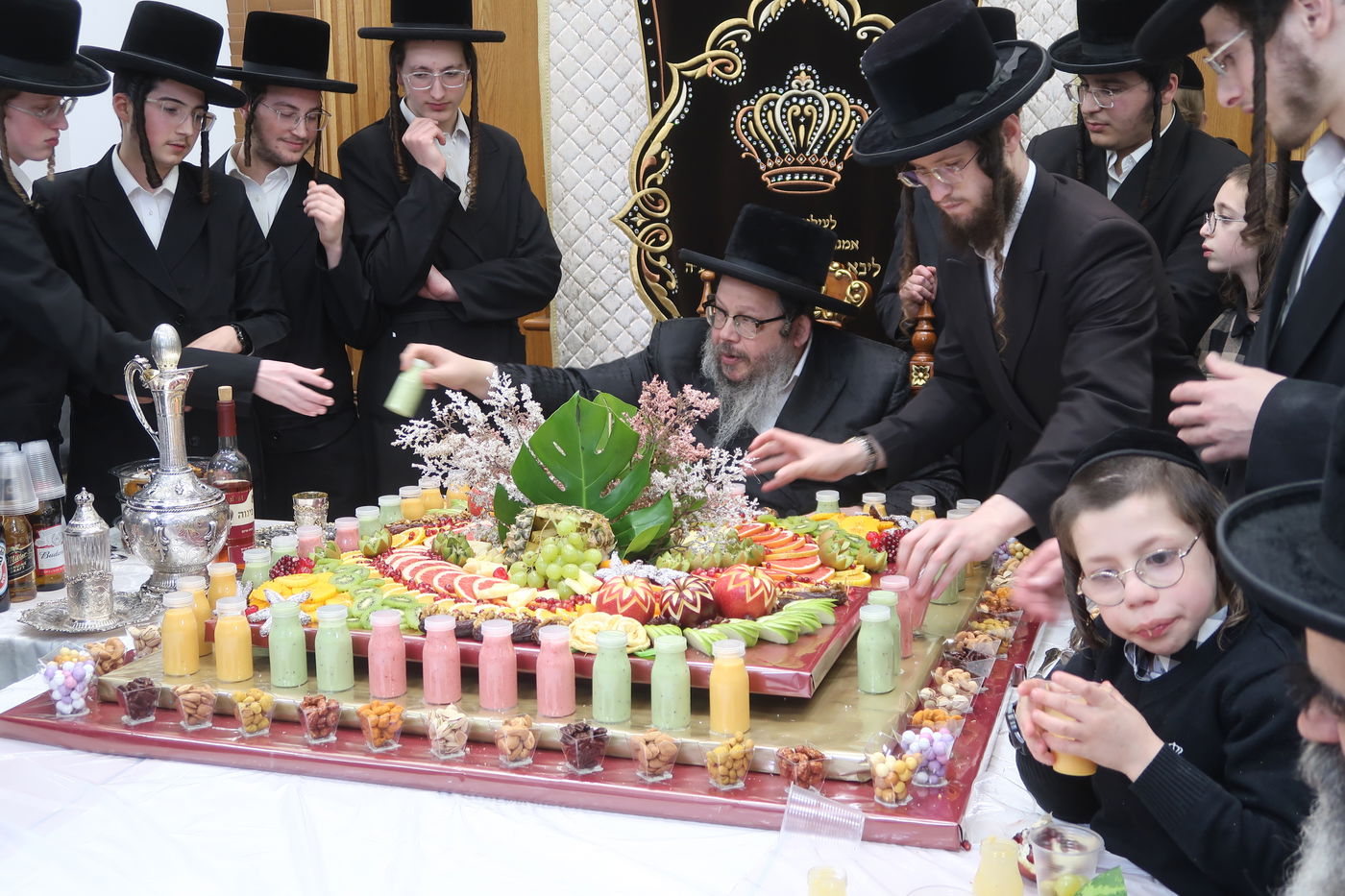 חמשה עשר בשבט בחצה"ק בוסטון ביתר