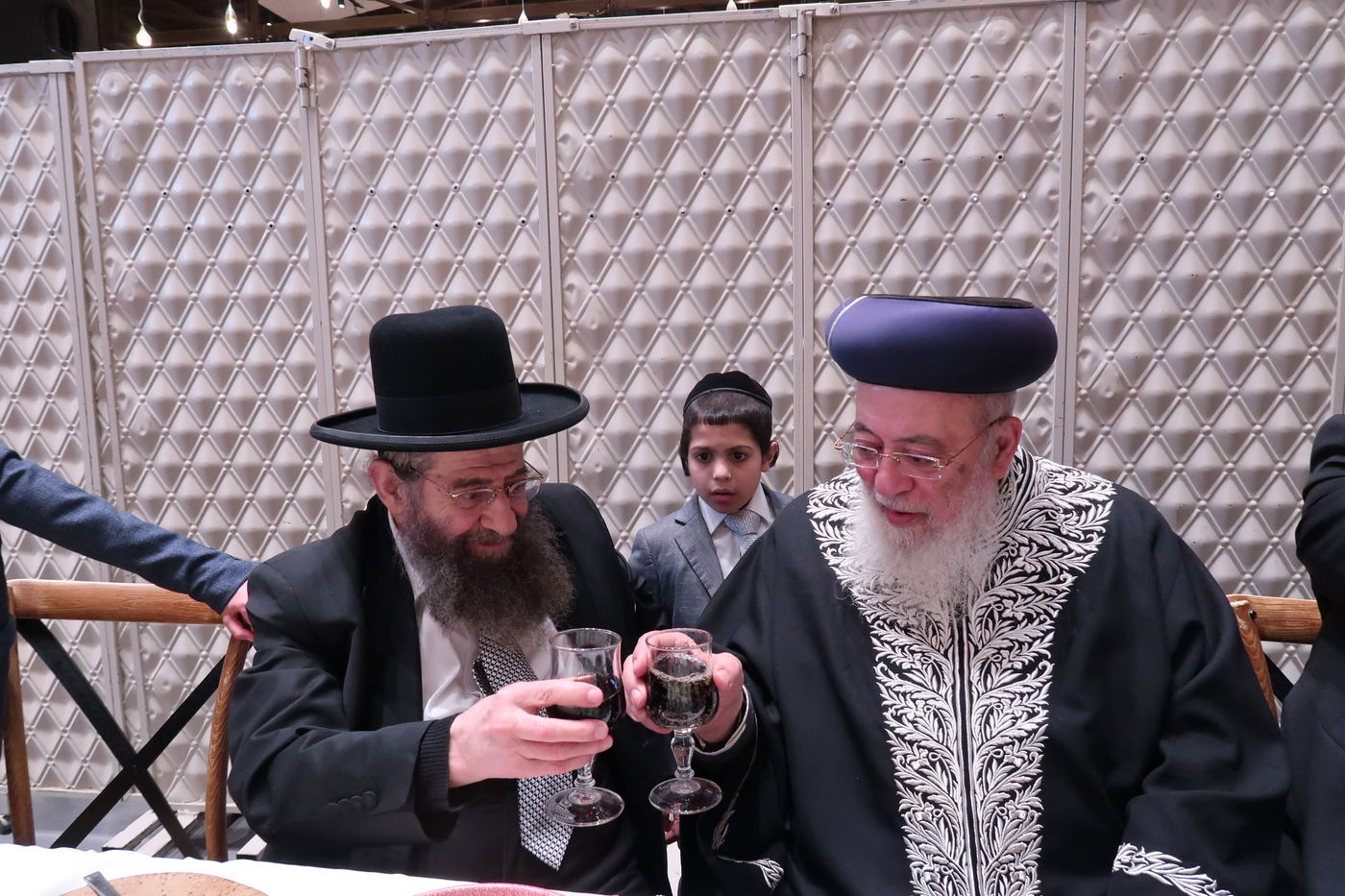 שמחת נישואי נכד הגר"מ בן שמעון