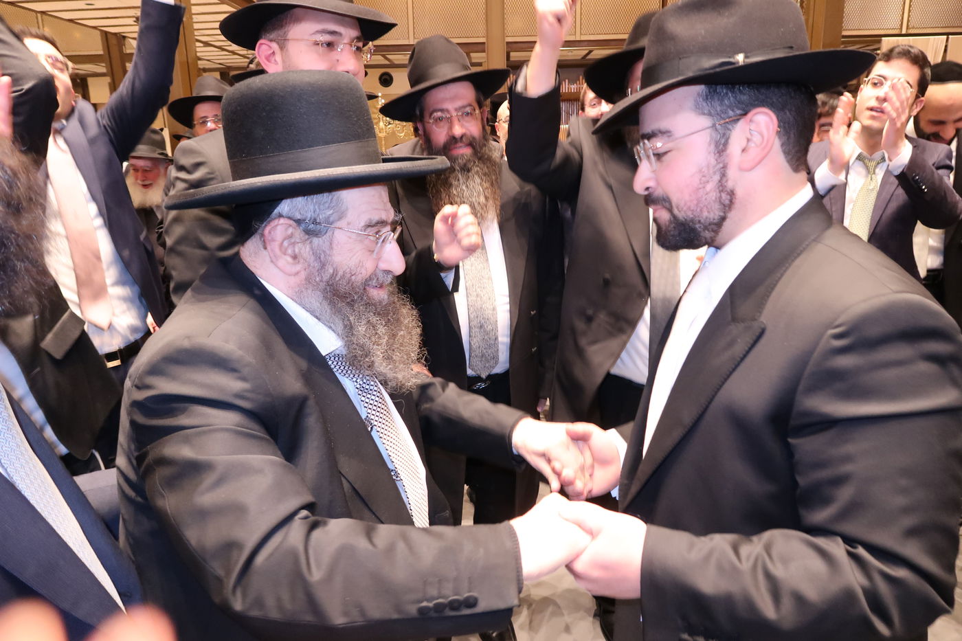 שמחת נישואי נכד הגר"מ בן שמעון