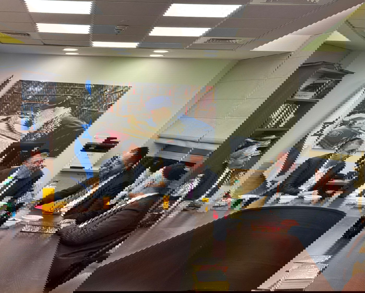 הביקור של הרב איסייב בכנסת