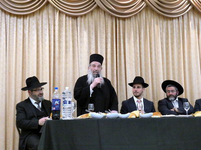 שמחת אירוסי נכד הגר"נ בן שמעון