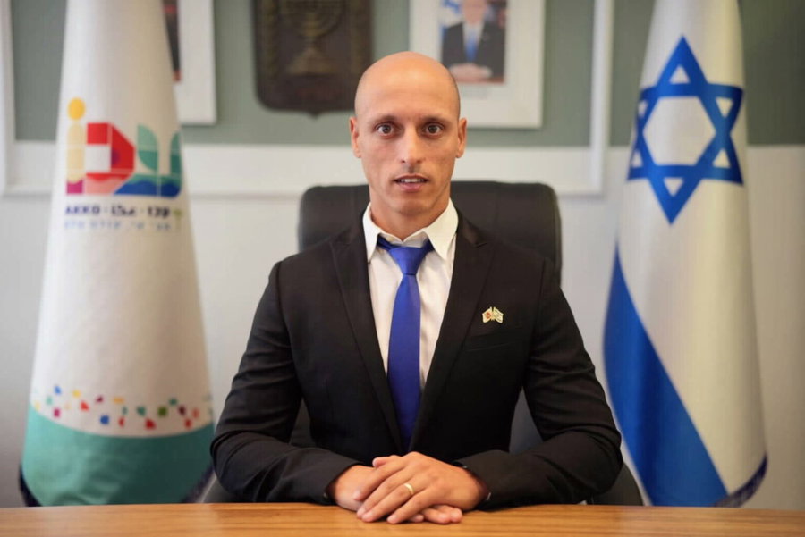 רה"ע עמיחי בן שלוש