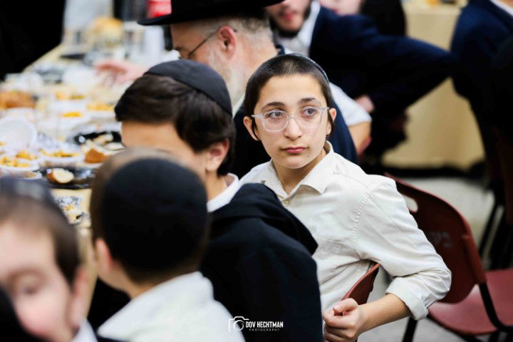 הרבנים הציגו אחדות: מעמד סיום הרמב"ם עם קהל המונים ברחובות