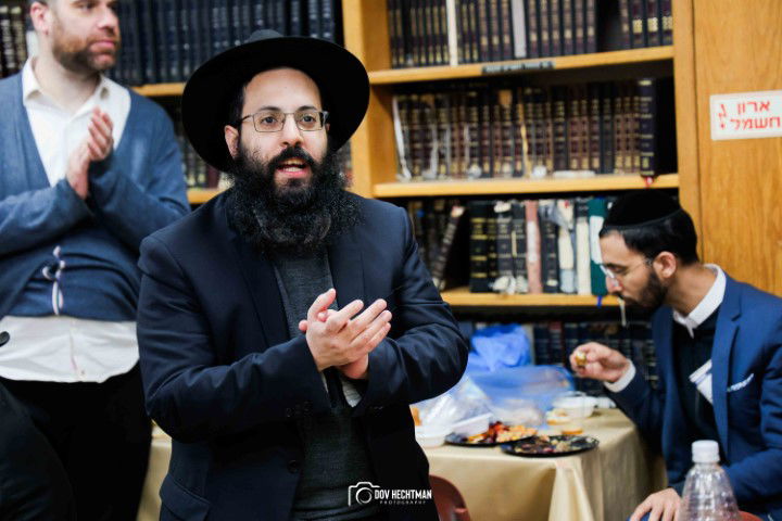 הרבנים הציגו אחדות: מעמד סיום הרמב"ם עם קהל המונים ברחובות